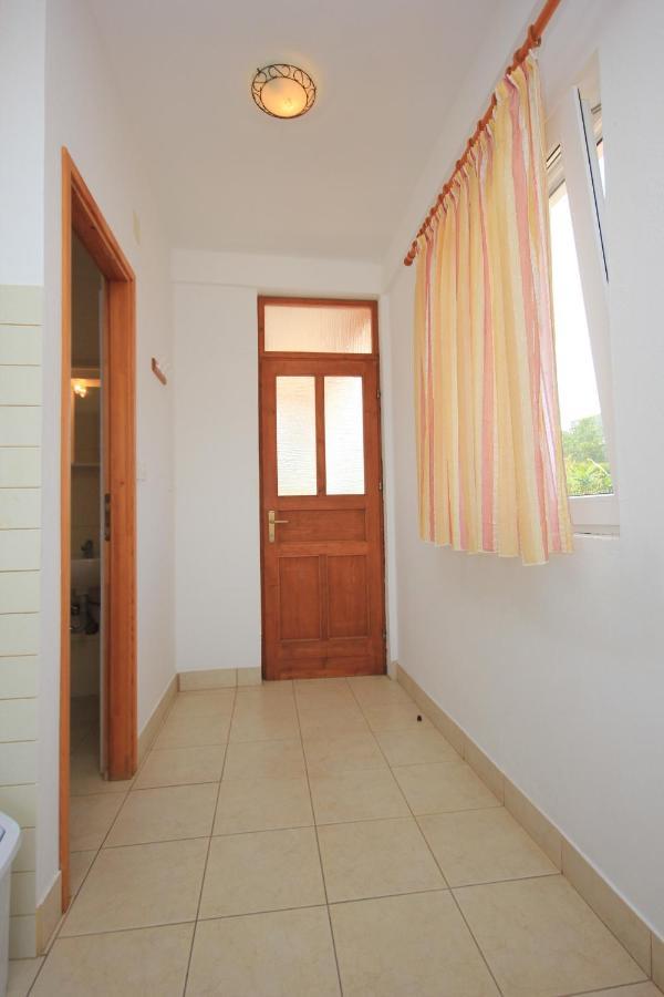 By The Sea Sali, Dugi Otok - 8121 Apartment Sali