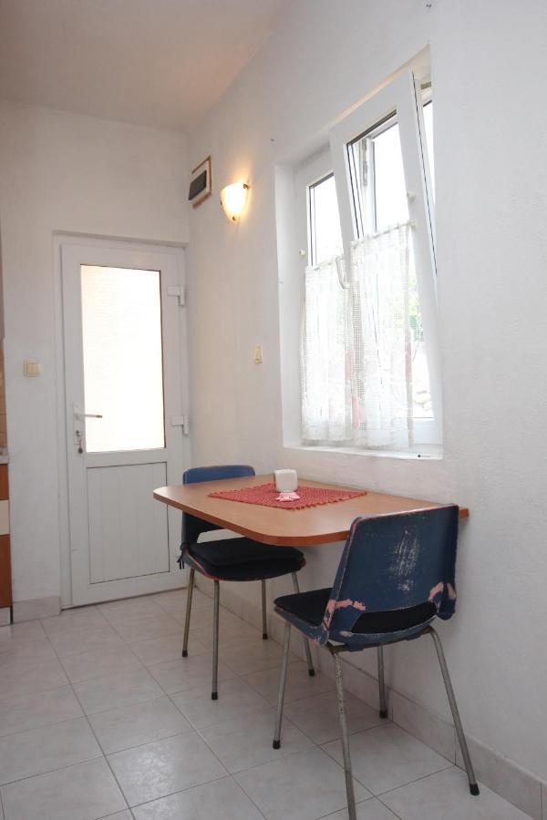 By The Sea Sali, Dugi Otok - 8121 Apartment Sali
